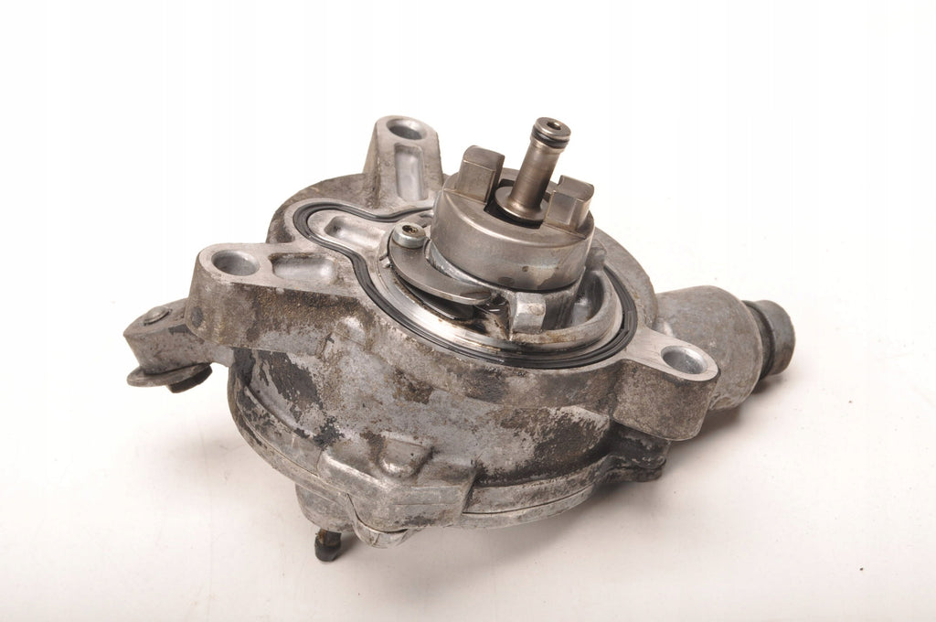 PUMP VACUM WAKUM VAKUM VOLVO S60 AND V70 II XC70 2.4 D5 163KM 08699237