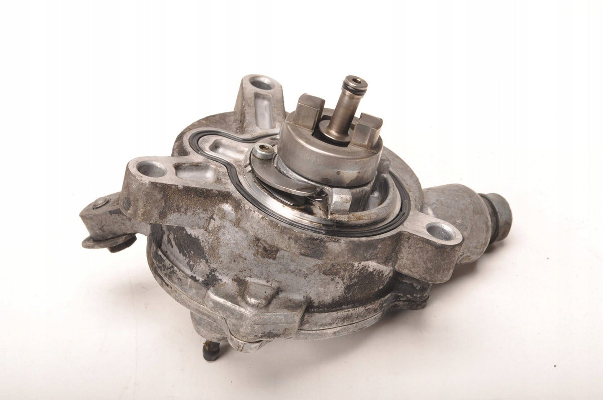 PUMP VACUM WAKUM VAKUM VOLVO S60 AND V70 II XC70 2.4 D5 163KM 08699237