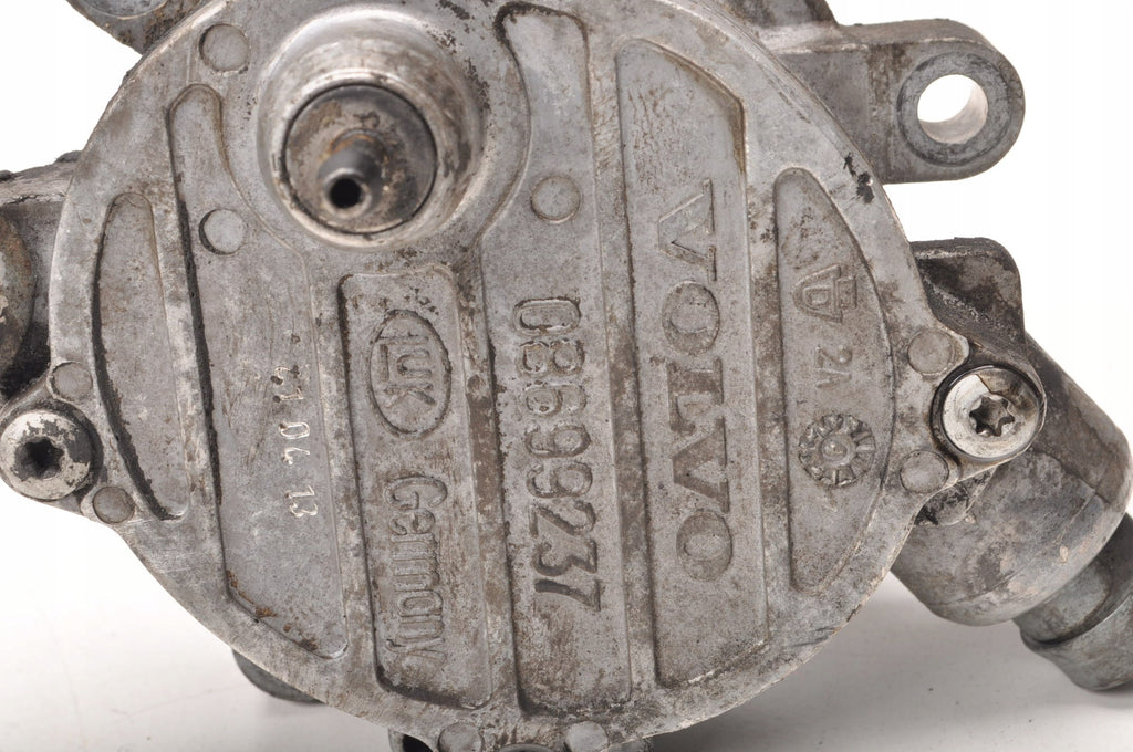 PUMP VACUM WAKUM VAKUM VOLVO S60 AND V70 II XC70 2.4 D5 163KM 08699237