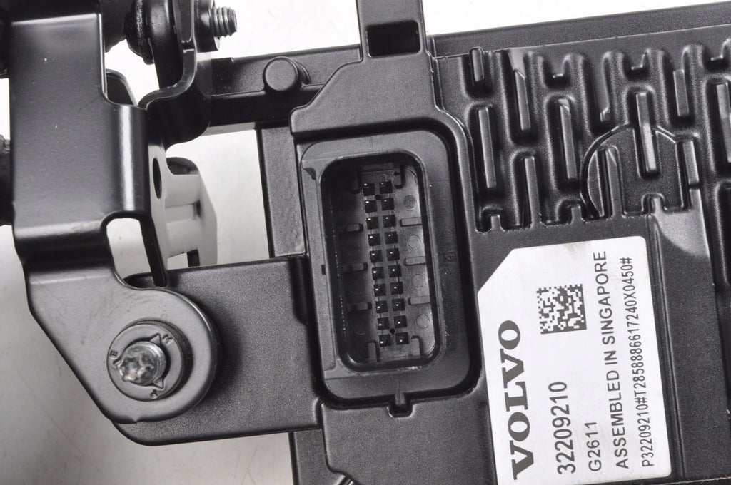 RADAR SENSOR CAMERA VOLVO XC60 II 32209210