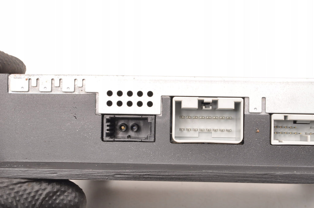 RADIO AMPLIFIER VOLVO V70 III XC60 S80 II 31282142