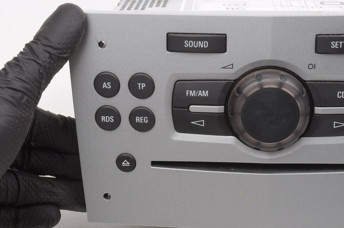 RADIO OPEL CORSA D 13357130 CD30