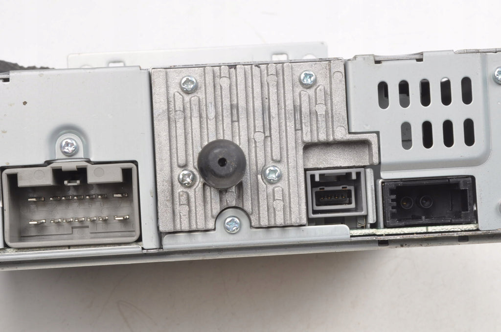 RADIO VOLVO C30 S40 II V50 C70 31310052