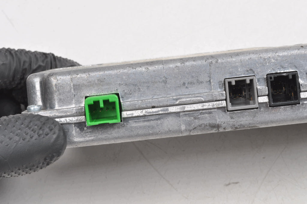 RELAY MODULE CONTROLLER VOLVO XC60 II 31680061
