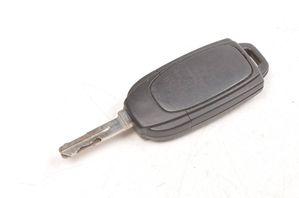 REMOTE CONTROL KEY VOLVO S60 V70 XC70 XC90 8688800