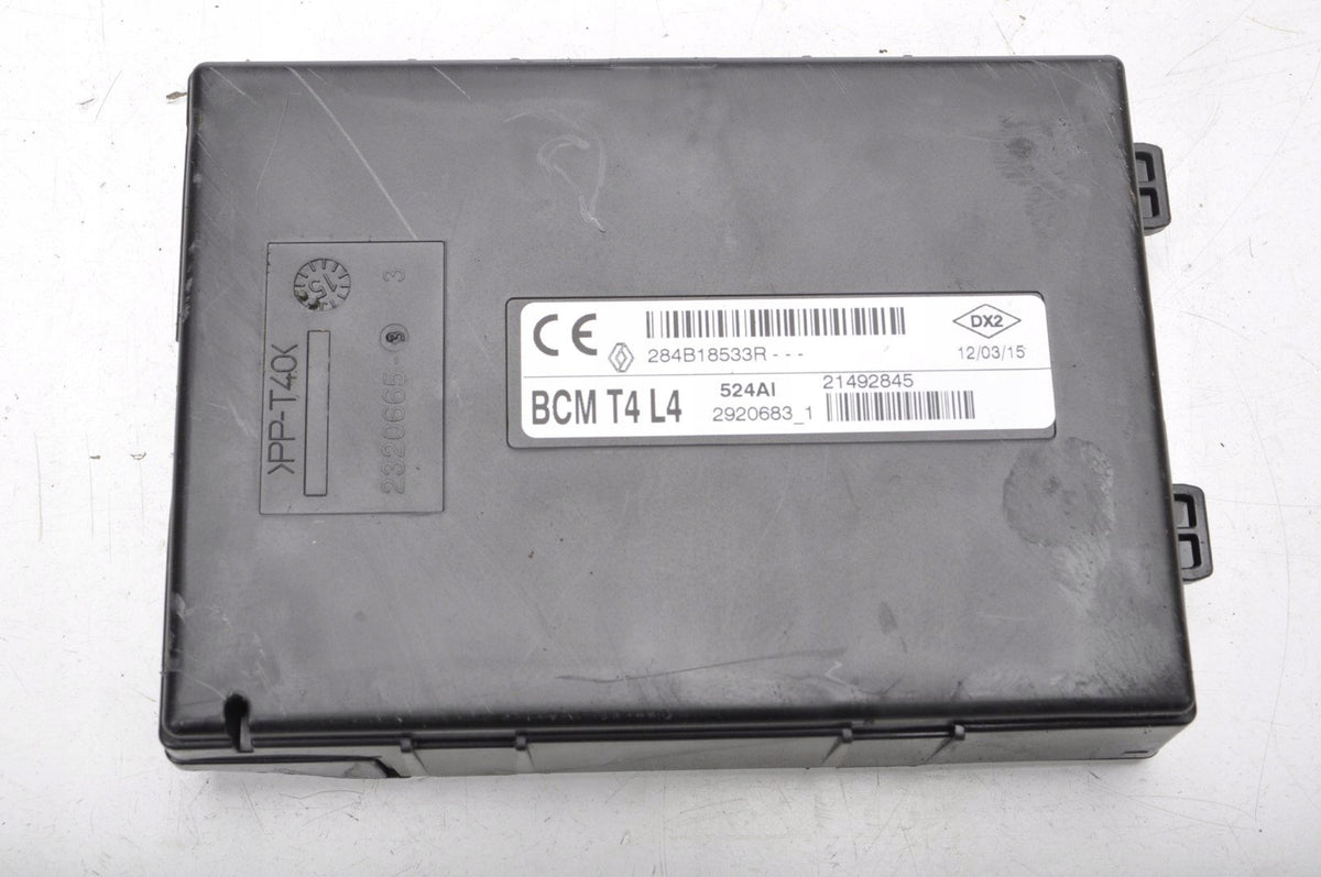 RENAULT CAPTURE AND COMPUTER MODULE DRIVER BCM 284B18533