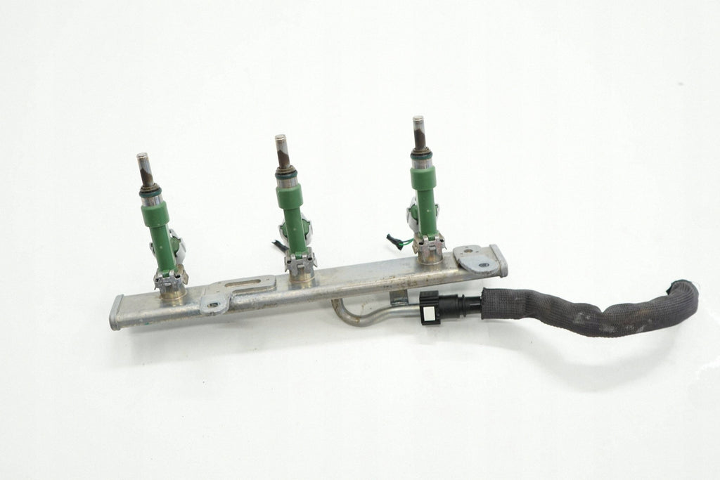 RENAULT CLIO V 19R 1.0 TCE INJECTION RAIL 175204021R