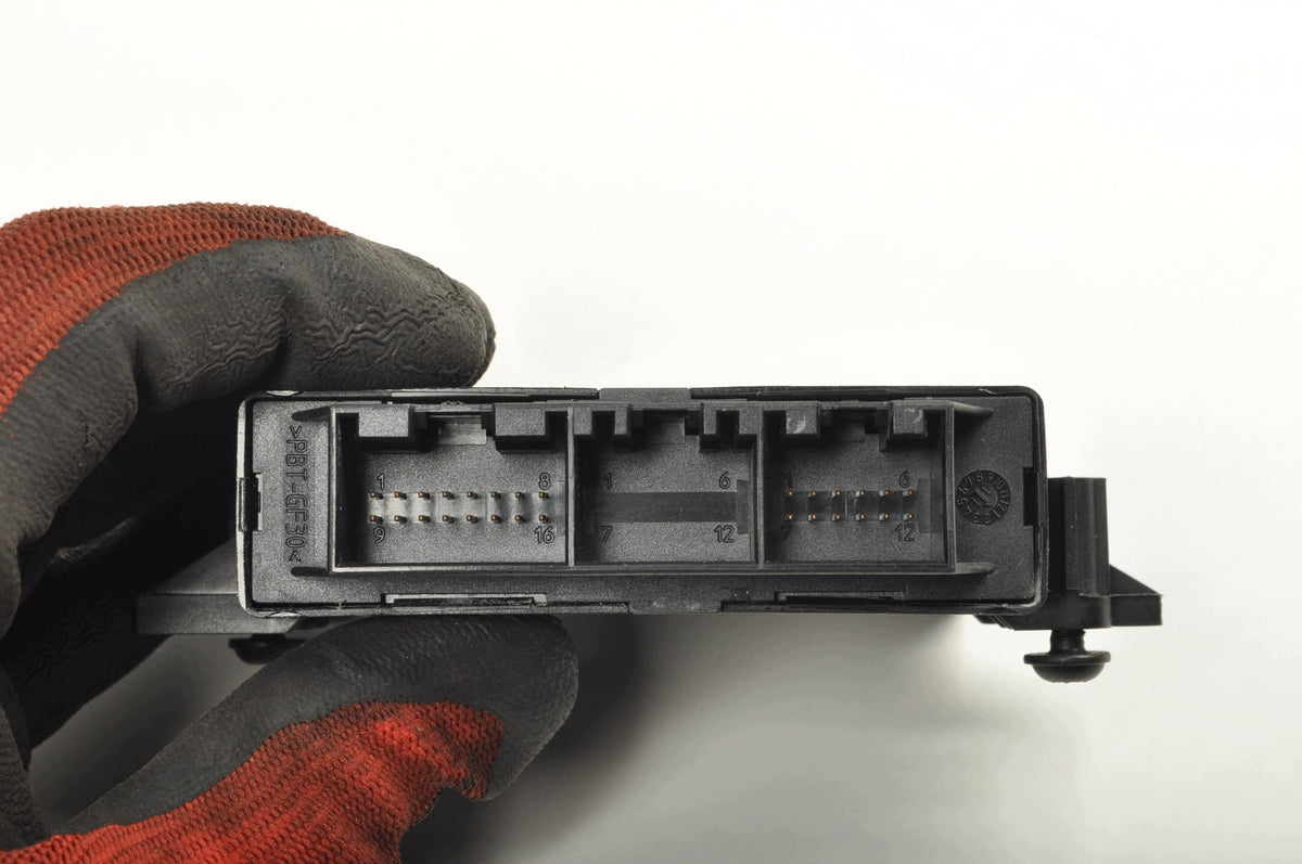 RENAULT MEGANE III PDC PARKTRONIC P1 259902890R MODULE