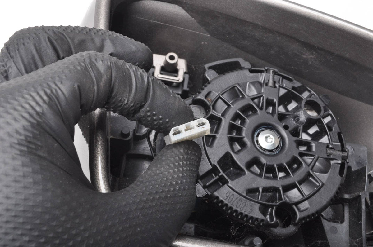 RIGHT MIRROR IN COLOUR 727 VOLVO V60 II S60 III 12 PIN