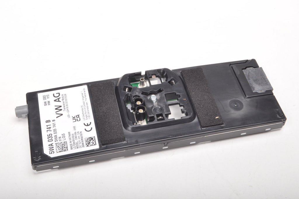 ROOF ANTENNA CONTROLLER MODULE VOLKSWAGEN GOLF VIII 2023R 5WA035741B