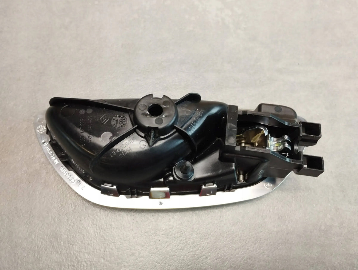 Renault Grand scenic IV INTERIOR DOOR HANDLE LEFT FRONT 806713722R