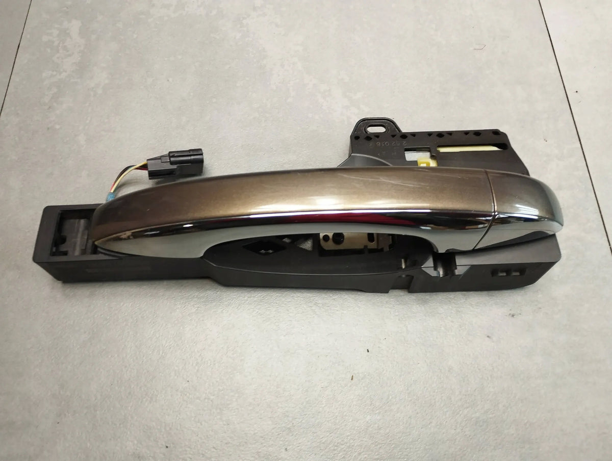 Renault Scenic IV HANDLE RIGHT FRONT TECNM