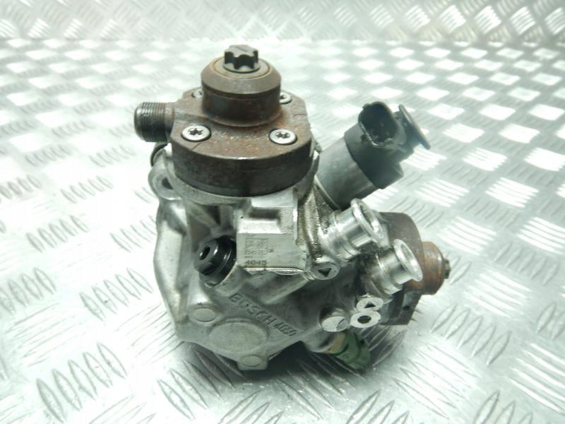 S40 II V50 2.0 D4 INJECTION PUMP 0445010680