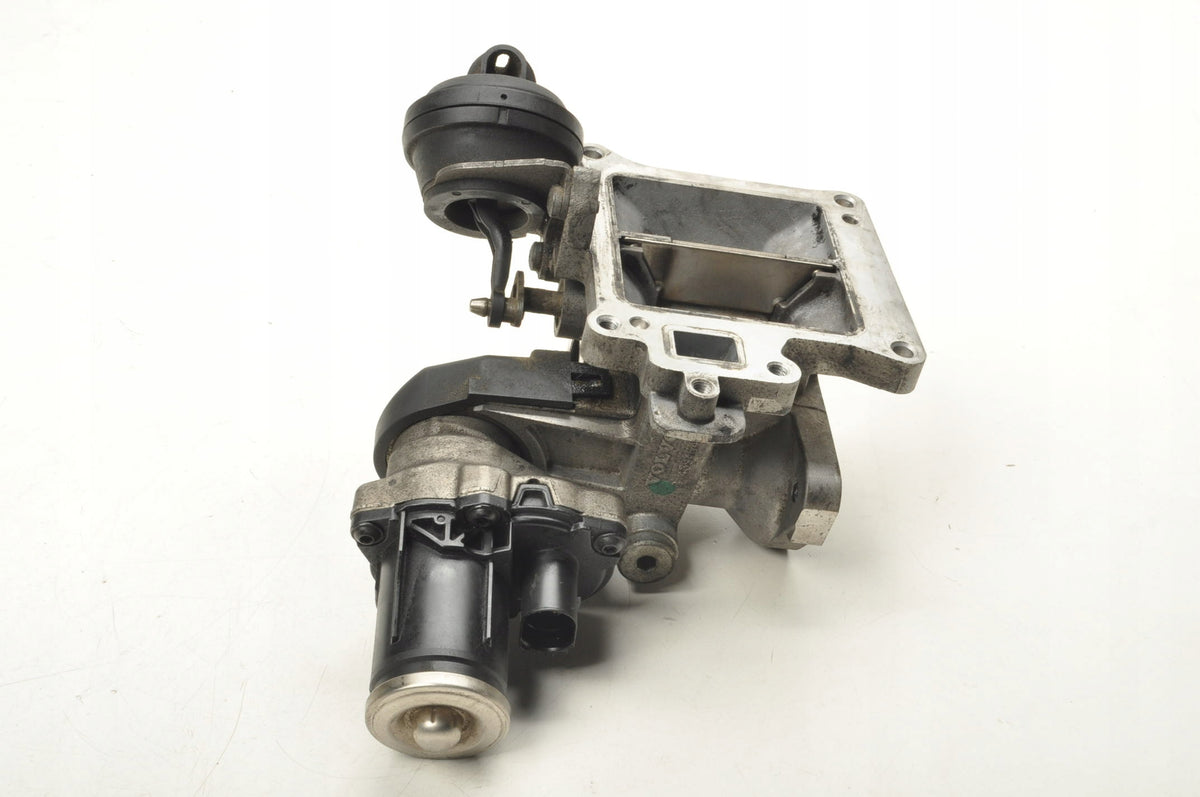 S60 II V60 XC90 XC60 II S90 II 2.0 D3 D4 D5 VALVE EGR 31439464 0280751016