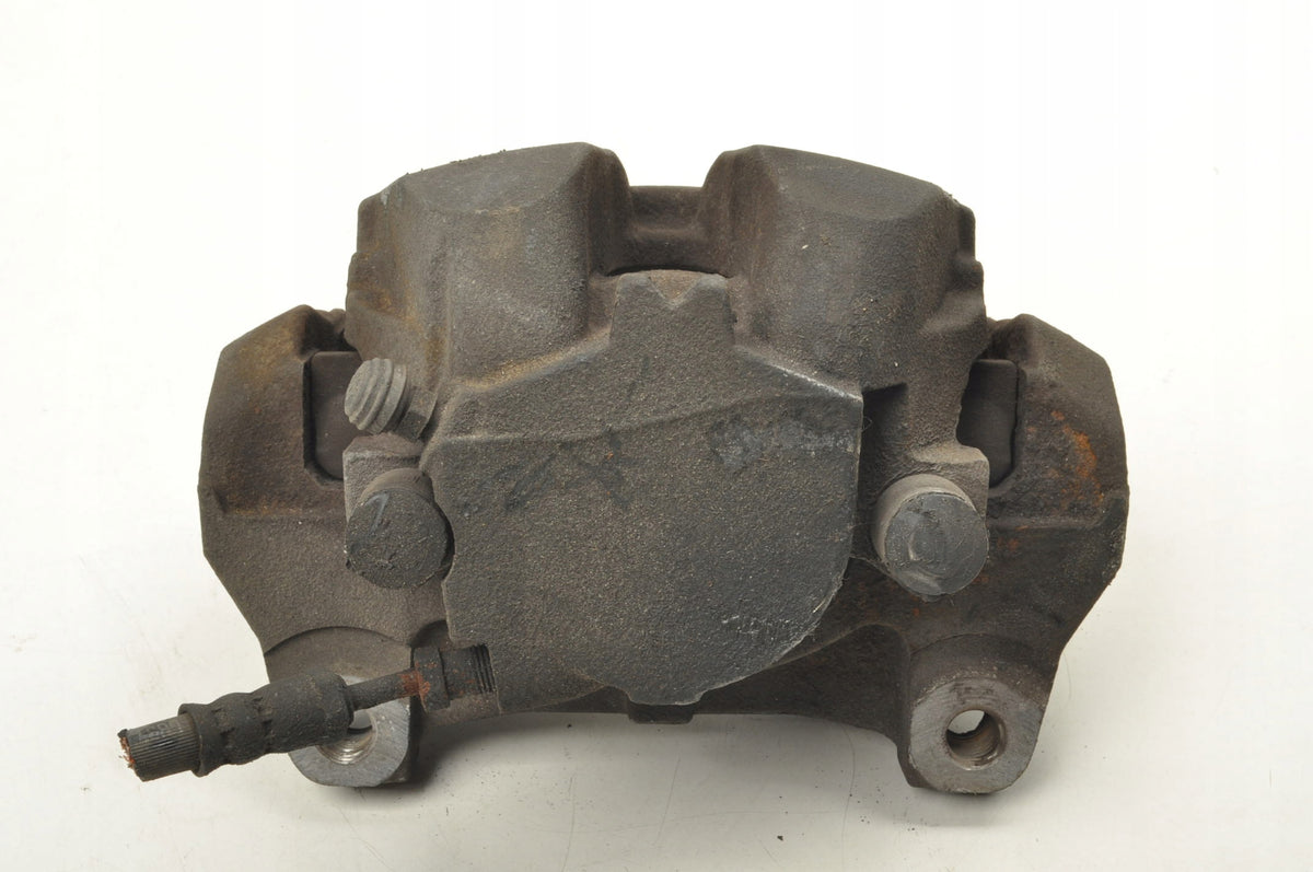 S60 III S90 II V60 II V90 II XC40 XC60 II 2.0 D4 CLAMP LEFT FRONT 31381551