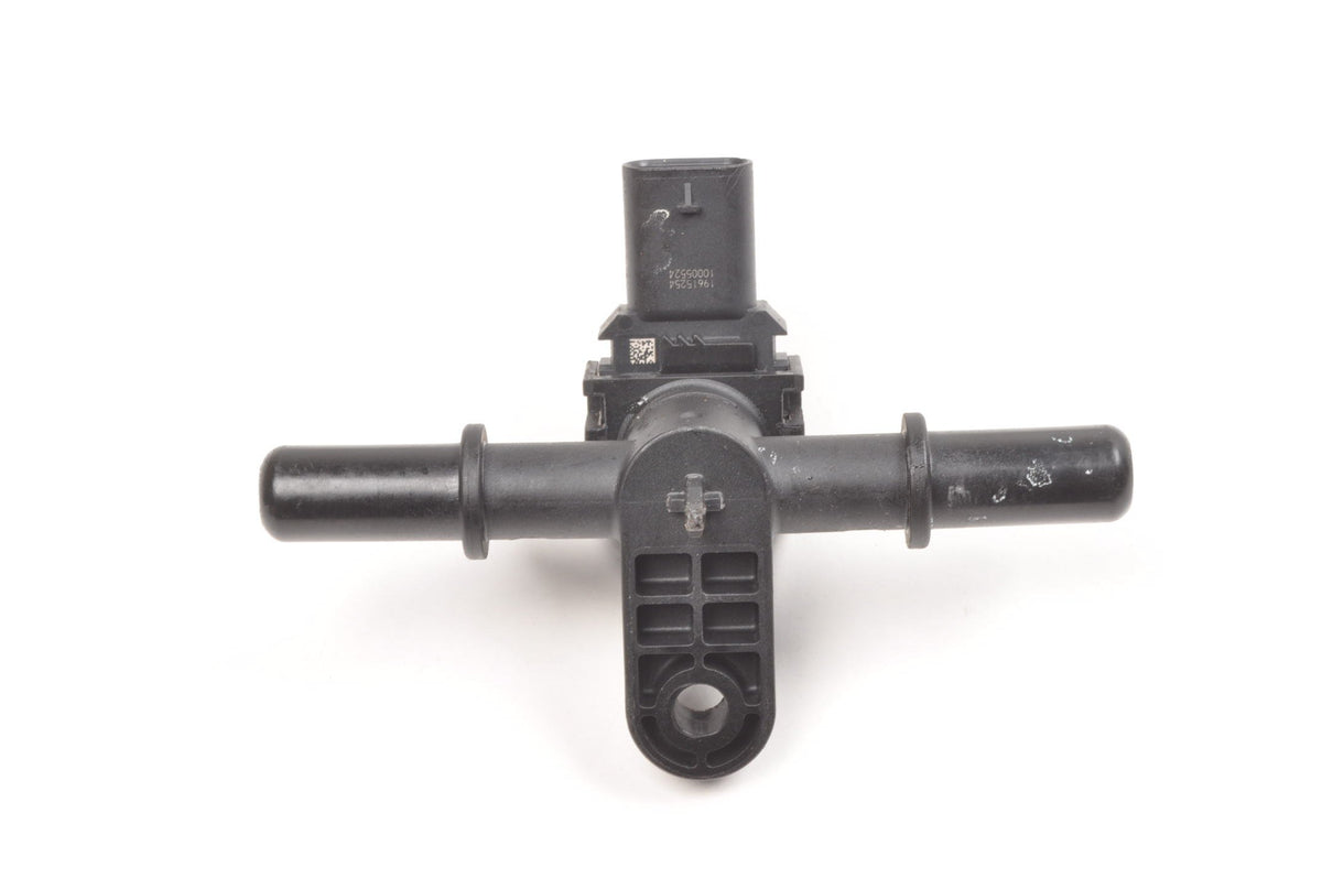 S60 III V60 II XC40 B4 Mild-Hybrid FUEL PRESSURE SENSOR 2026 32242588