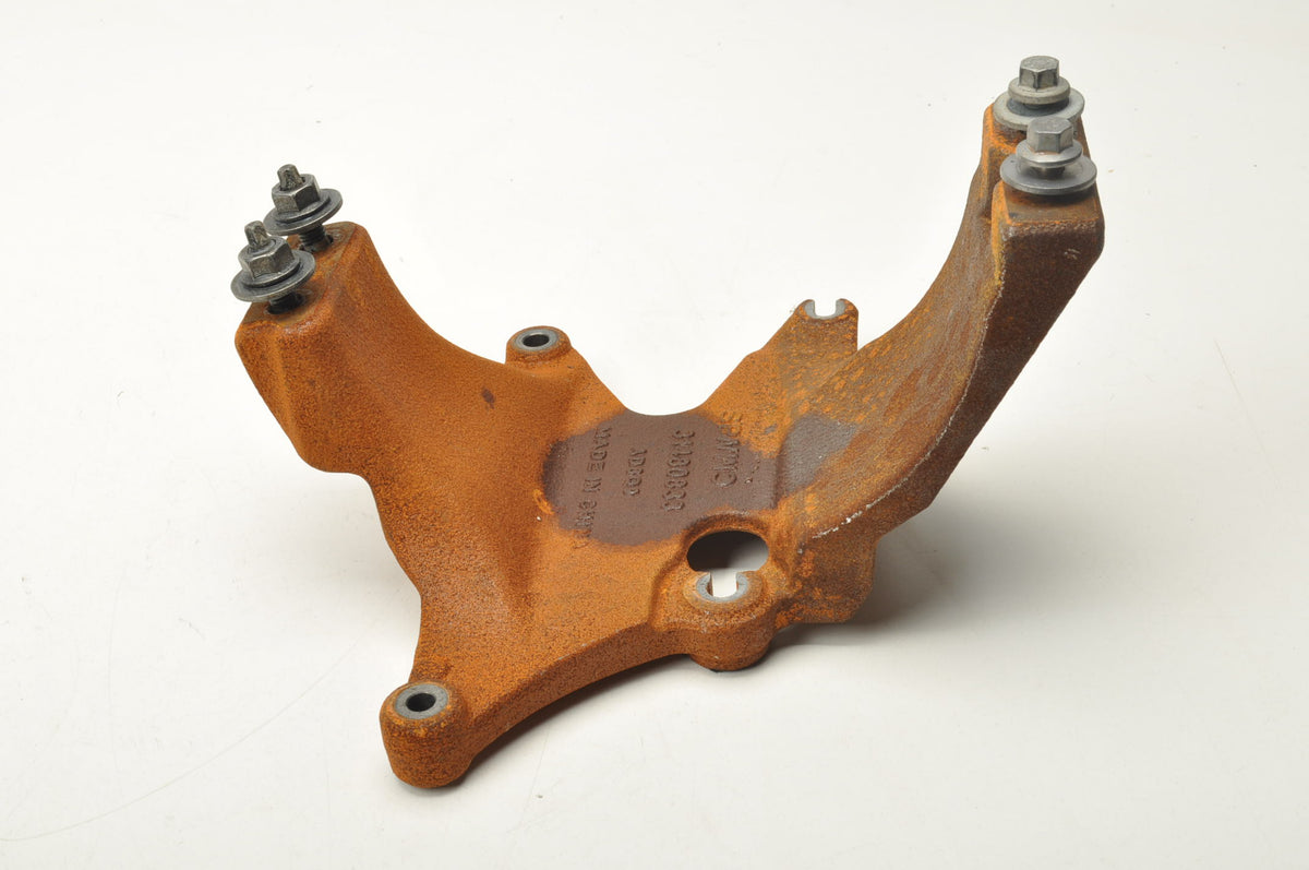 S60 III V60 II XC60 II 2.0 B4 PAW CATALYST BRACKET 31480833 2025R