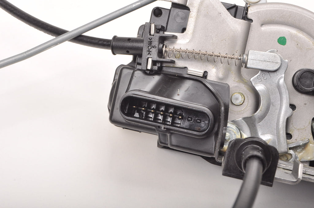 S60 V60 II XC60 II XC90 II UK DOOR LOCK LEFT FRONT 6-PIN 31349894