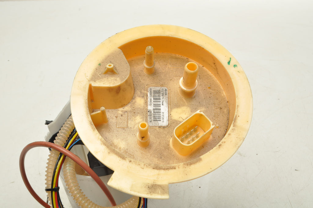 S90 V60 V60CC V90CC XC60 XC90 2.0 D3 D4 D5 2.0 D5 FUEL PUMP 31372615