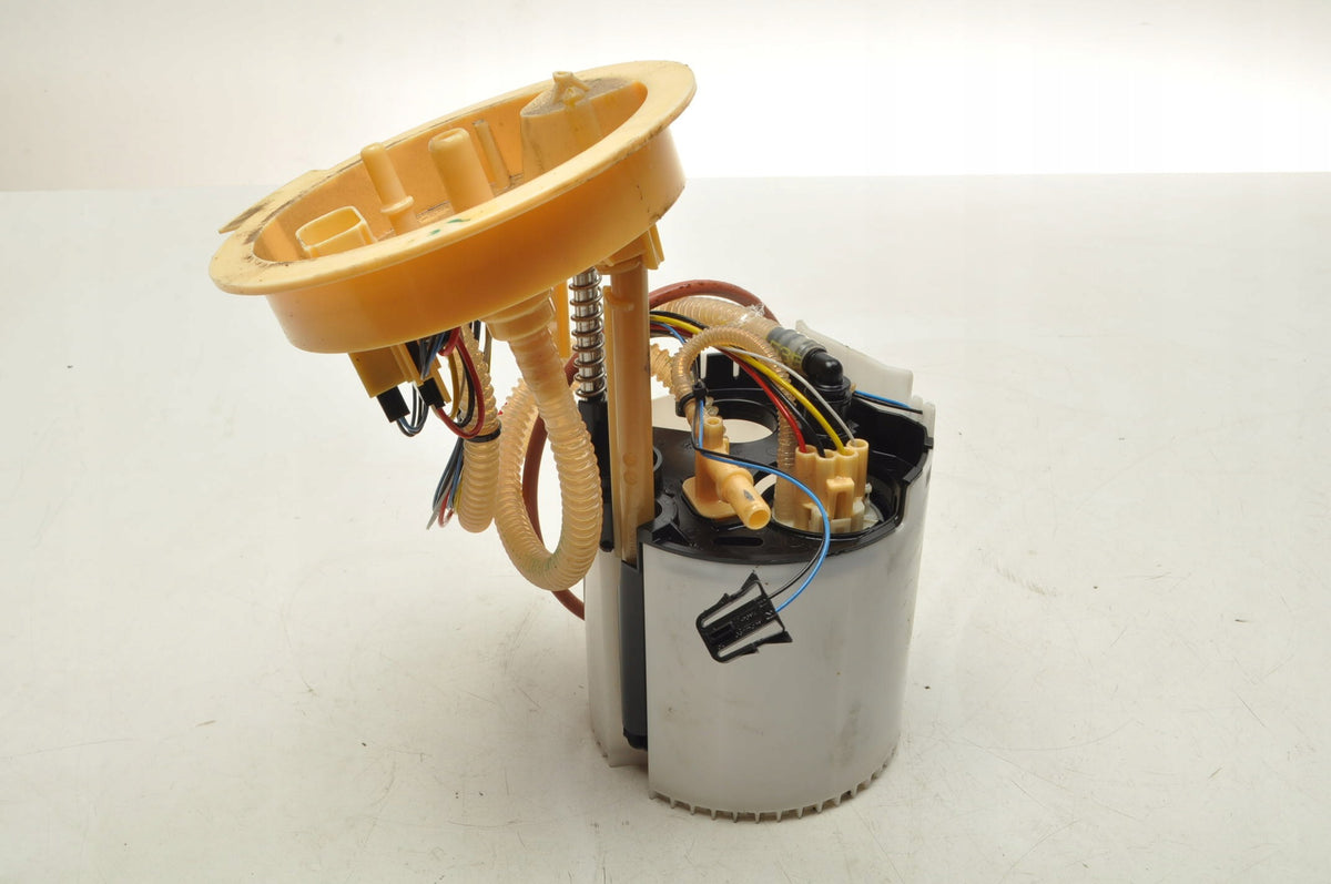 S90 V60 V60CC V90CC XC60 XC90 2.0 D3 D4 D5 2.0 D5 FUEL PUMP 31372615