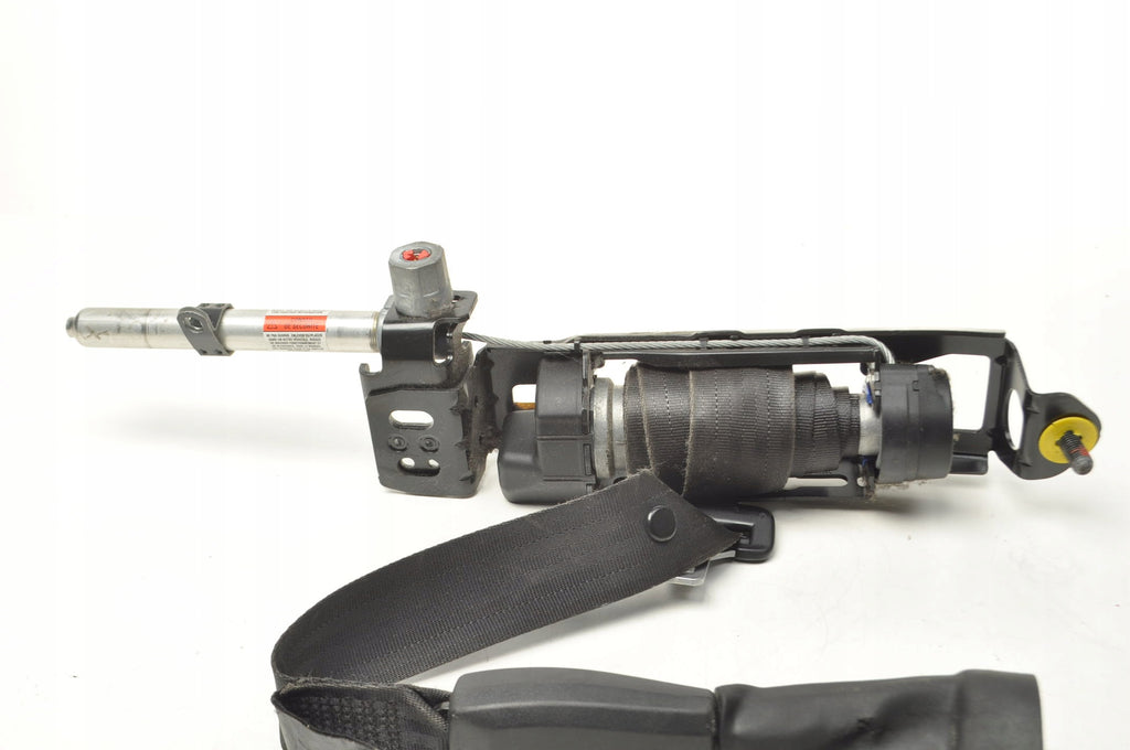SEAT BELT LEFT FRONT TENSIONER VOLVO S40 II V50 30661788