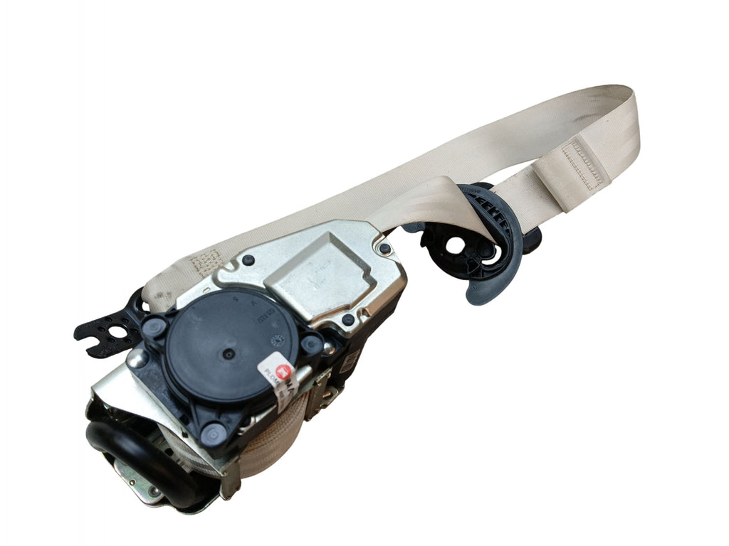 SEAT BELT LEFT FRONT VOLKSWAGEN PASSAT B8 631627100C 636198900A