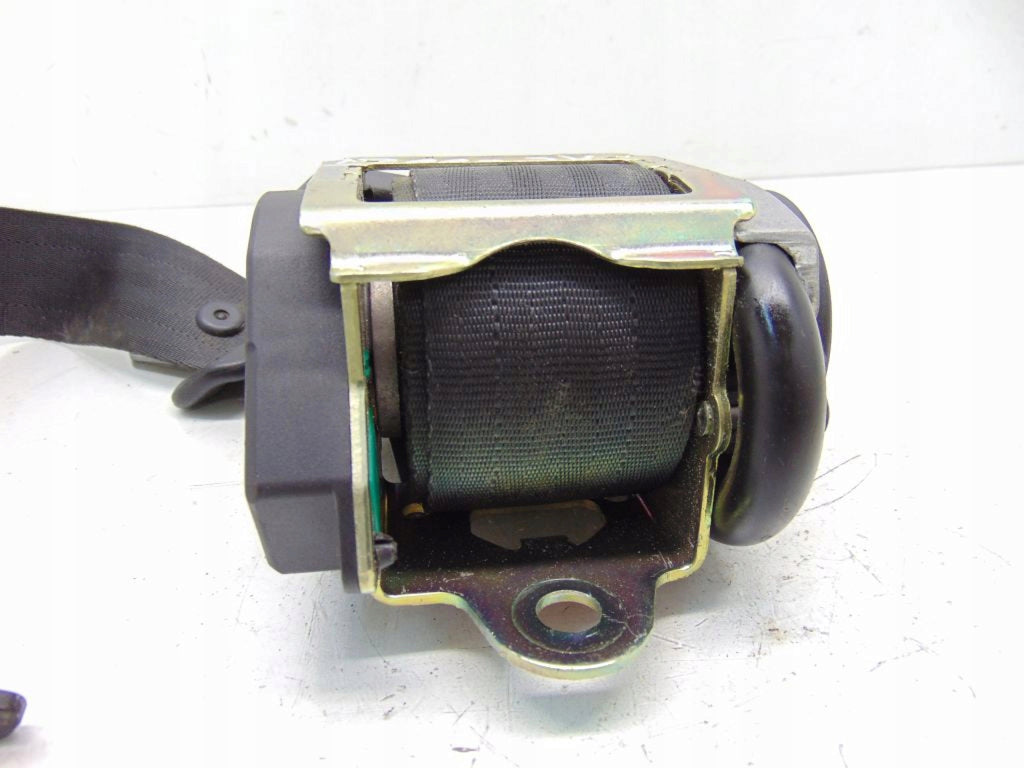 SEAT BELT LEFT REAR 3-ROW VOLVO XC90 (2002-2006)