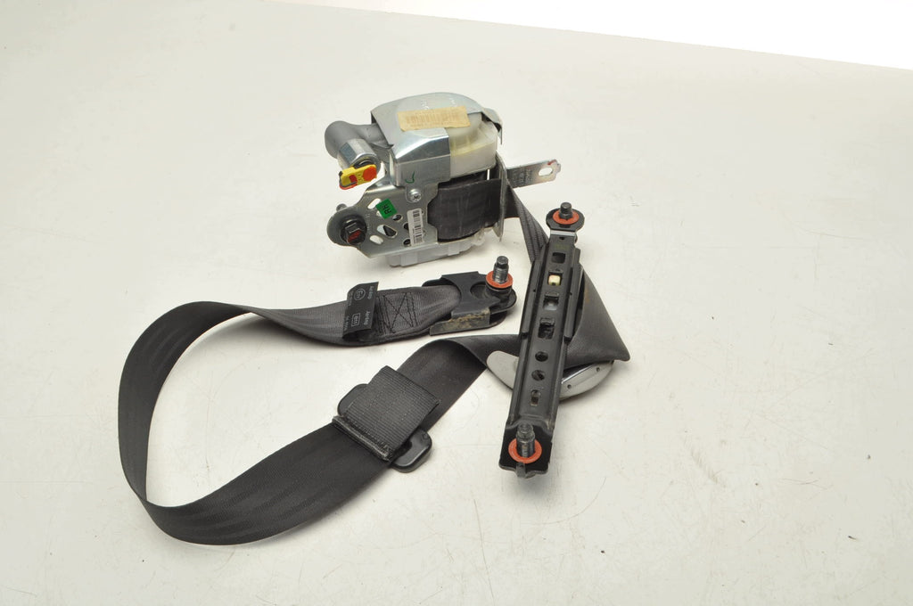 SEAT BELT RIGHT FRONT KIA CEED II 88810-A2100 STATION WAGON