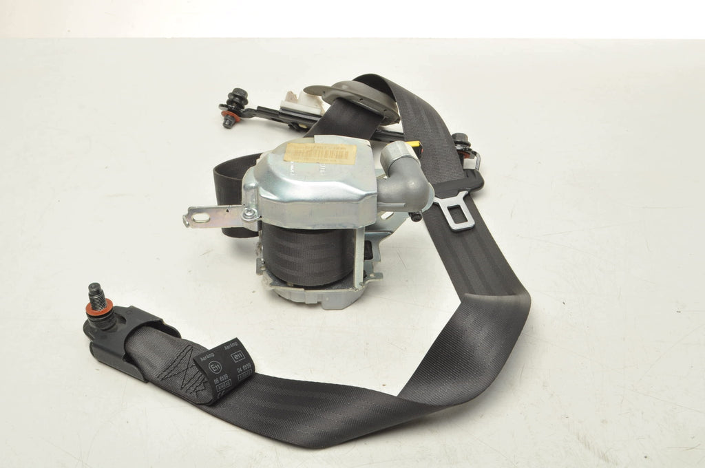SEAT BELT RIGHT FRONT KIA CEED II 88810-A2100 STATION WAGON