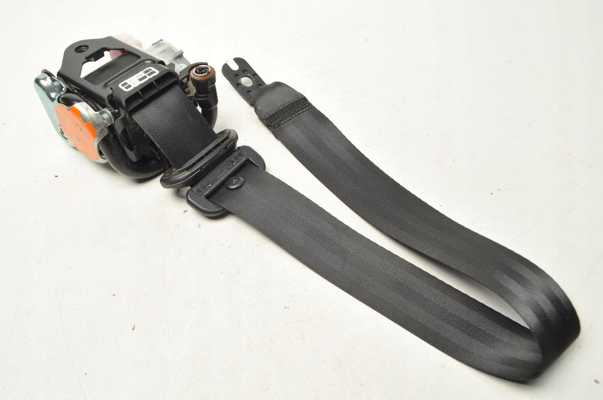 SEAT BELT RIGHT FRONT SKODA OCTAVIA III 5E0857702