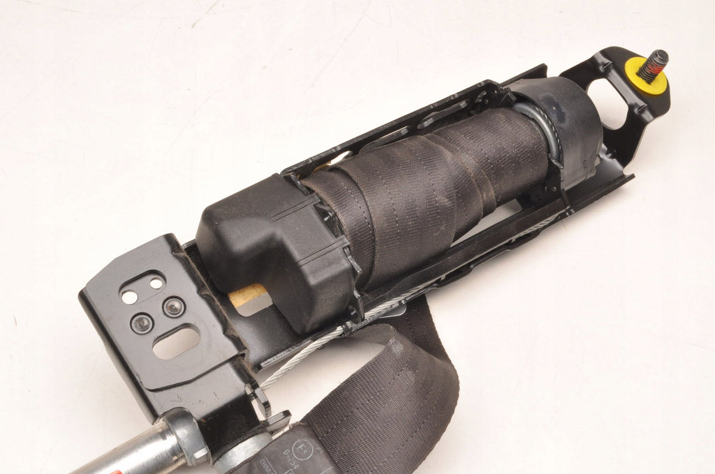 SEAT BELT RIGHT FRONT VOLVO S40 II V50 8639692