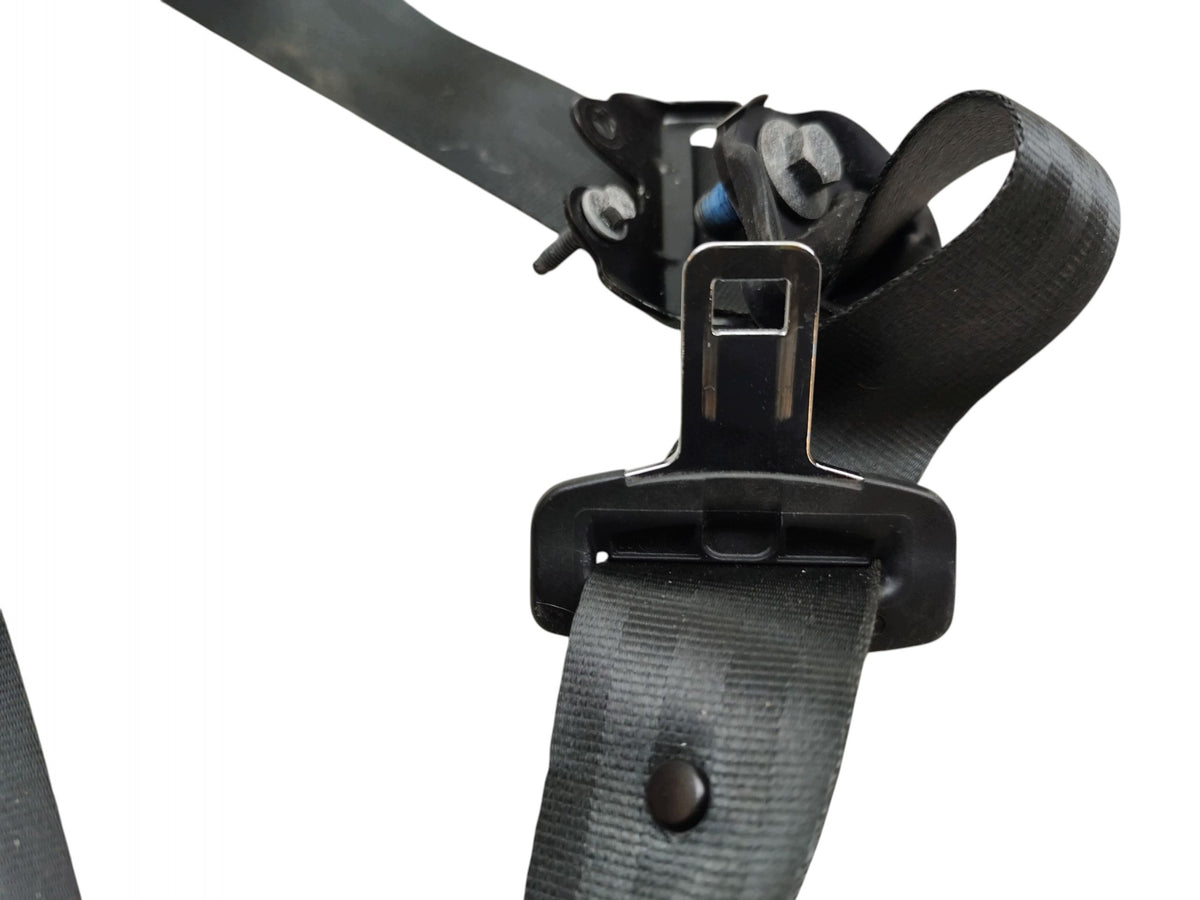 SEAT BELT RIGHT FRONT VOLVO V90 II V90 CC 32239354 636201600D