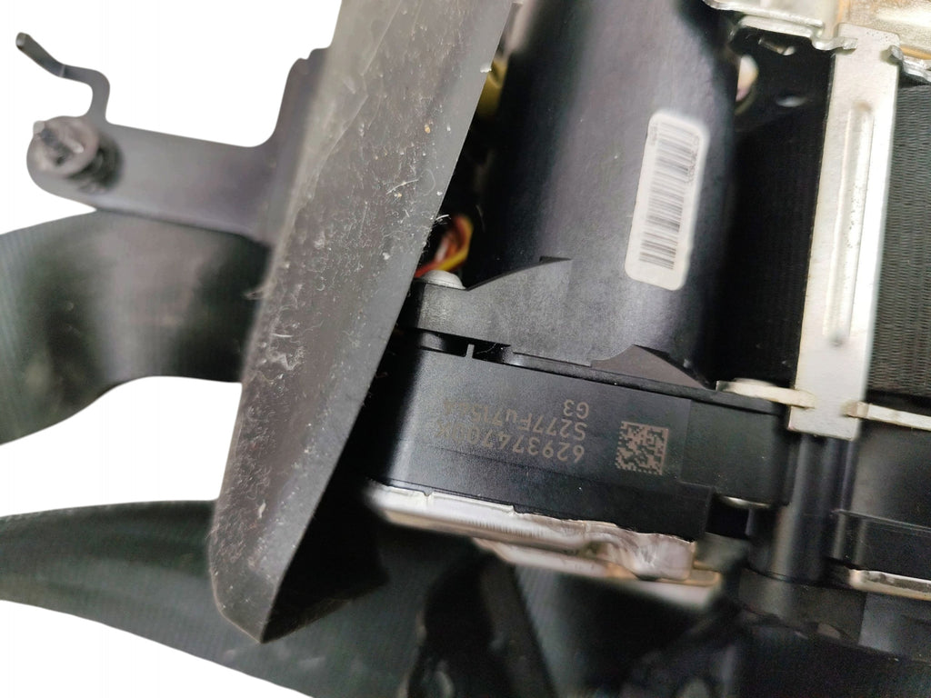 SEAT BELT RIGHT FRONT VOLVO V90 II V90 CC 32239354 636201600D