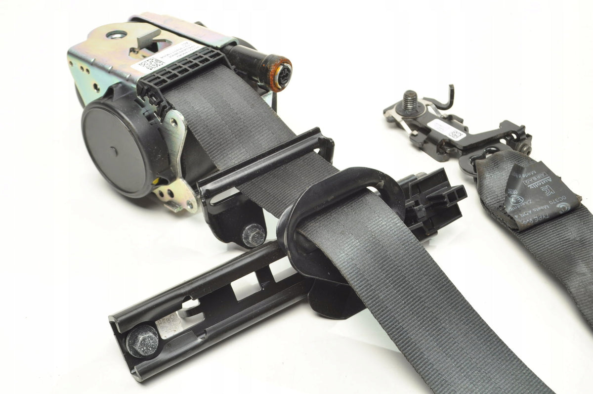 SEAT BELT RIGHT FRONT VOLVO XC60 II 32149082
