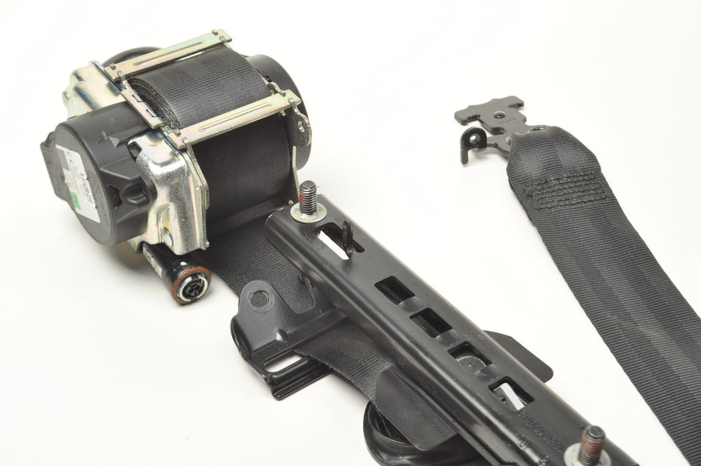 SEAT BELT RIGHT FRONT VOLVO XC60 II 39841644