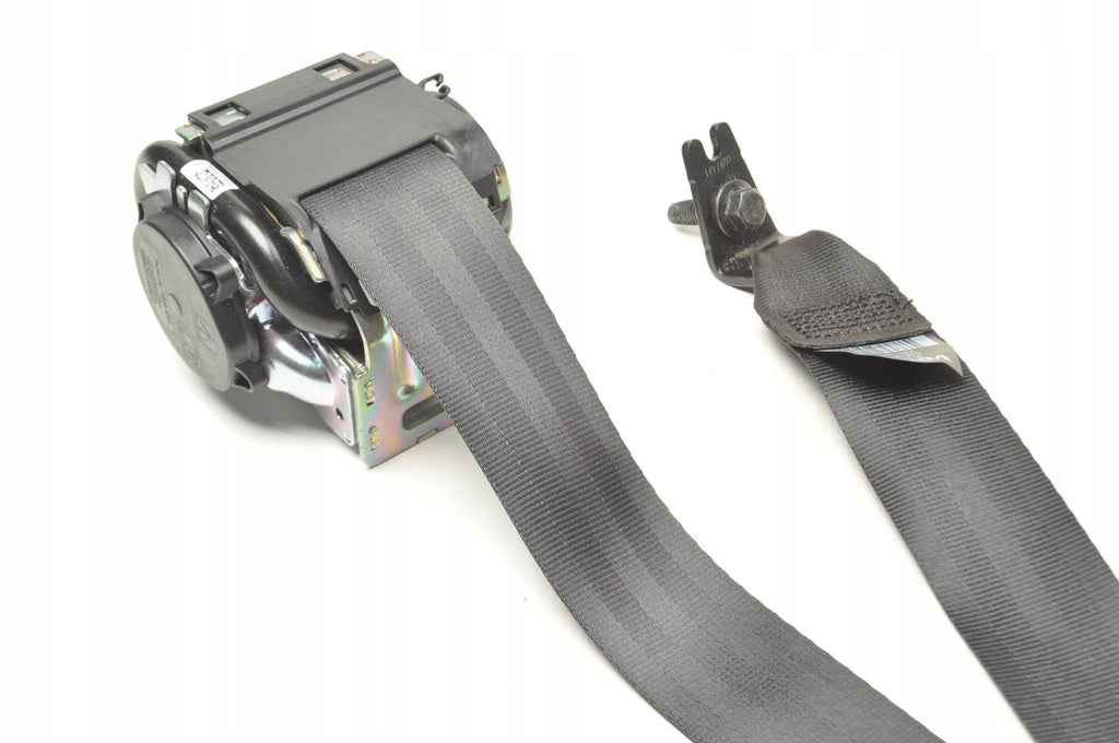SEAT BELT RIGHT REAR 2 ROW VOLVO XC40 31462131