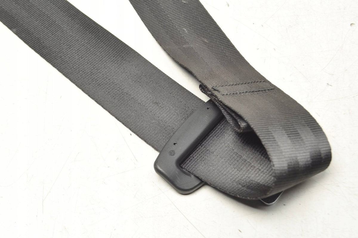 SEAT BELT RIGHT REAR 2 ROW VOLVO XC40 31462131