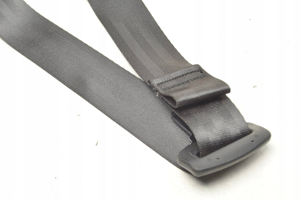 SEAT BELT RIGHT REAR 2 ROW VOLVO XC40 31462131