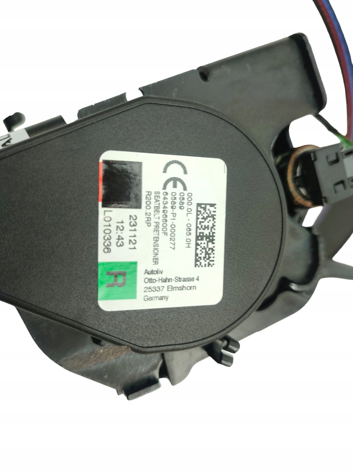 SEAT BELT RIGHT REAR BMW F40 (2019-) 643496600F M-PACKAGE