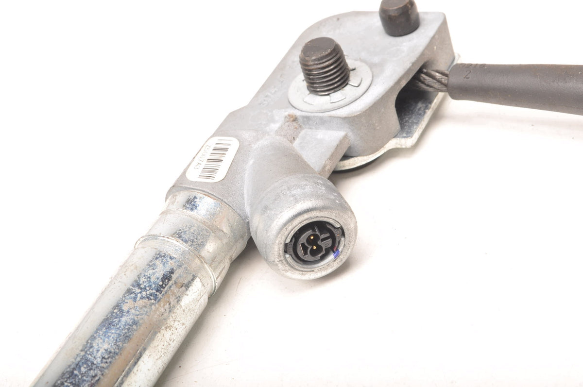 SEAT BELT TENSIONER LEFT OPEL AMPERE 20919345