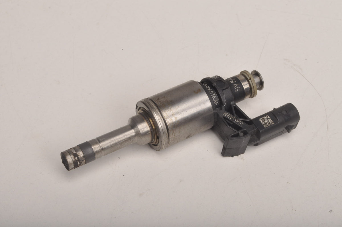 SEAT IBIZA IV 1.2 TSI 110KM INJECTION INJECTOR 04E906036AF