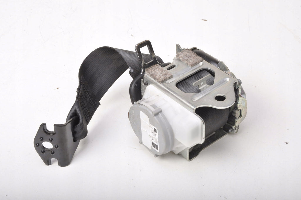 SEAT IBIZA V SEAT BELT RIGHT REAR 2 ROW 6F0857805 3G0857737