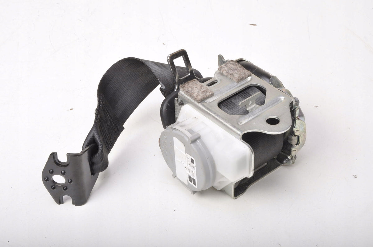 SEAT IBIZA V SEAT BELT RIGHT REAR 2 ROW 6F0857805 3G0857737