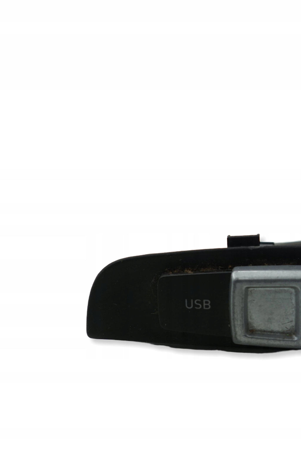 SEAT LEON II LIFT 12r CONNECTOR INPUT AUX PORT USB 1P0035726A