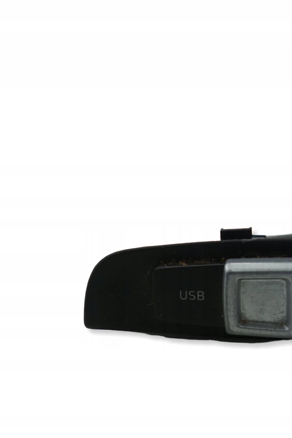 SEAT LEON II LIFT 12r CONNECTOR INPUT AUX PORT USB 1P0035726A