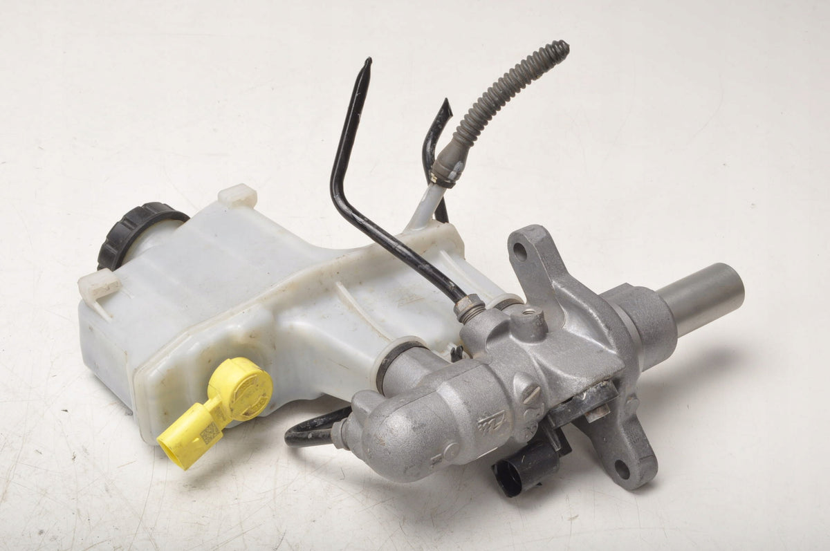 SEAT LEON III BRAKE PUMP 5Q2611301C