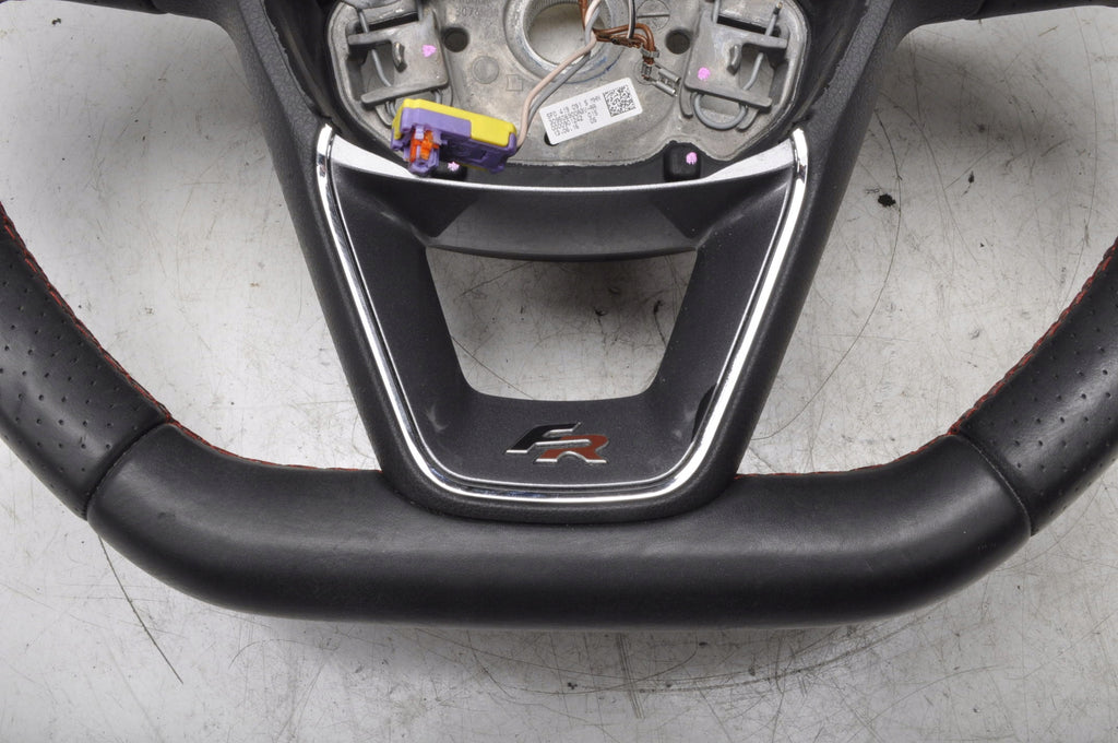 SEAT LEON III FR STEERING WHEEL WITH BLADES