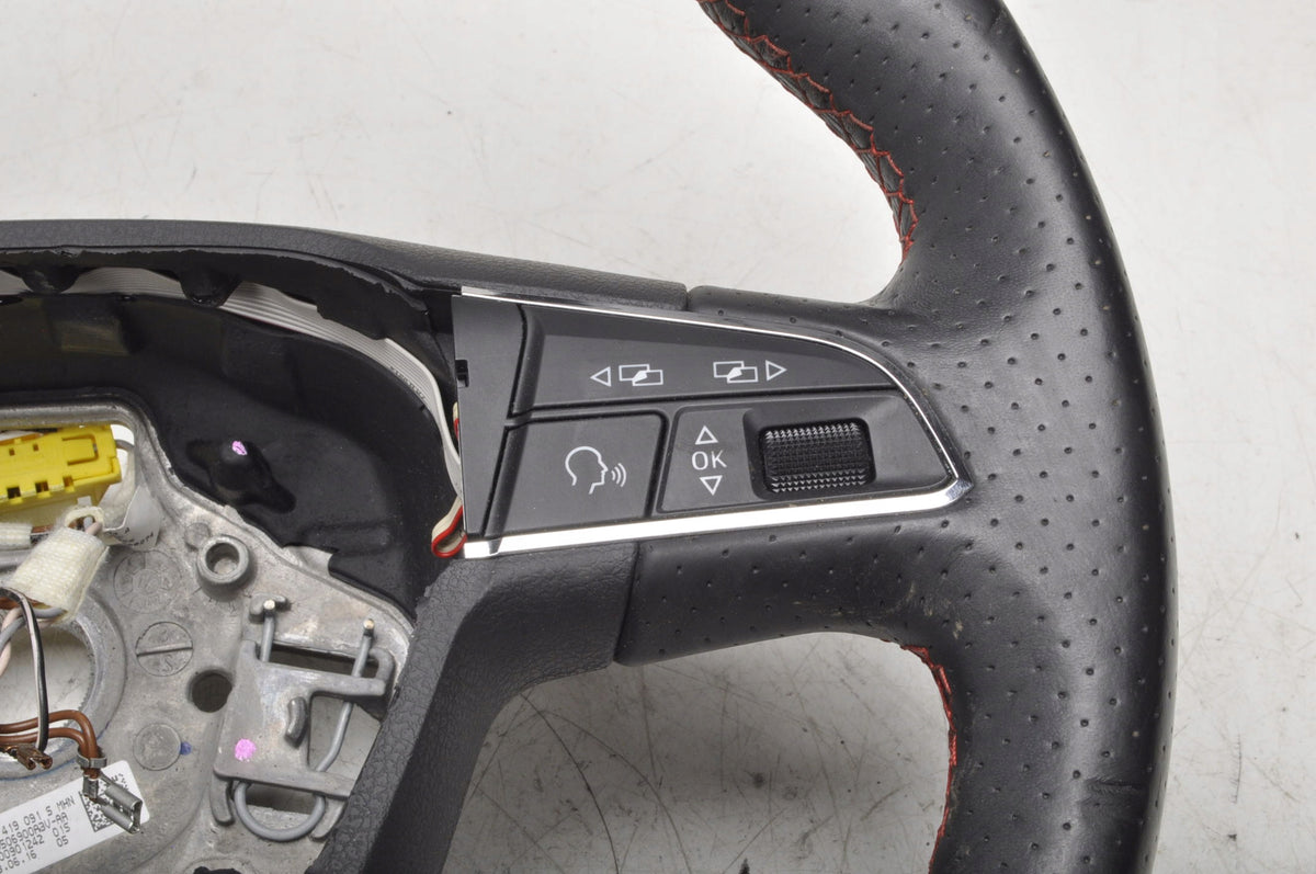 SEAT LEON III FR STEERING WHEEL WITH BLADES