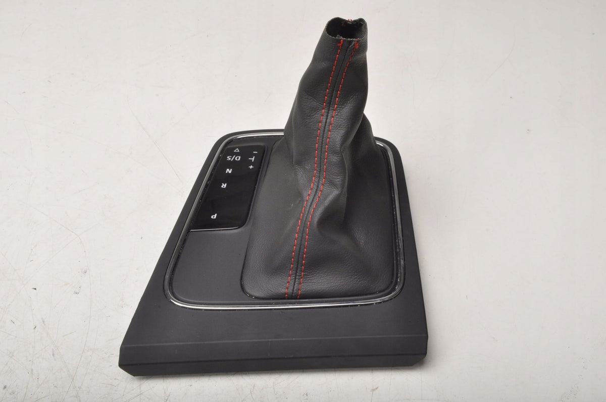 SEAT LEON III GEAR BELLOWS KNOB 5F2713203M