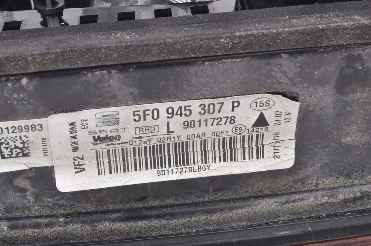 SEAT LEON III LAMP LEFT REAR FLAP 5F0945307P